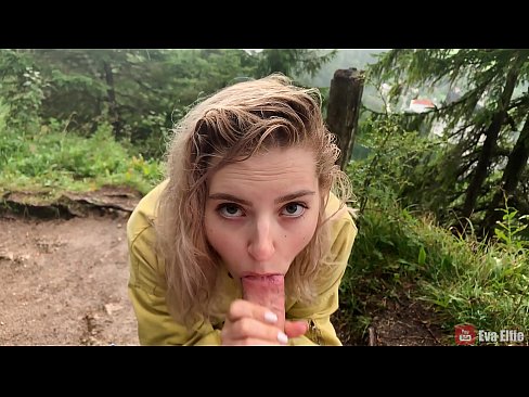 ❤️ Girl swallows cum sawise bukkake umum - Eva Elfi Seks ing jv.josporn-com.ru ❌️